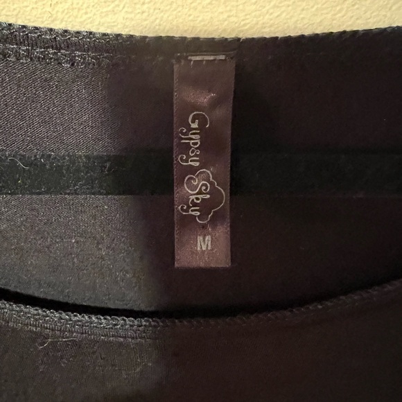 Gypsy Sky Black Sleeveless Top w/Bedazzled Red Gem Lips - Picture 3 of 16